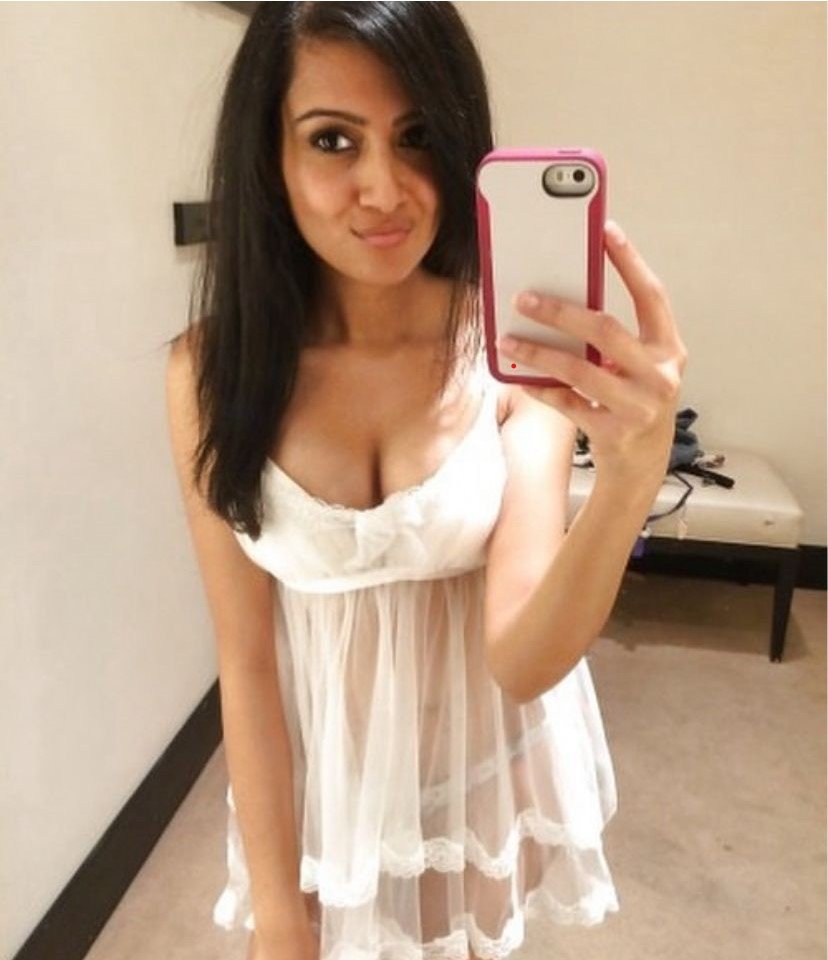 College girl Escort Delhi